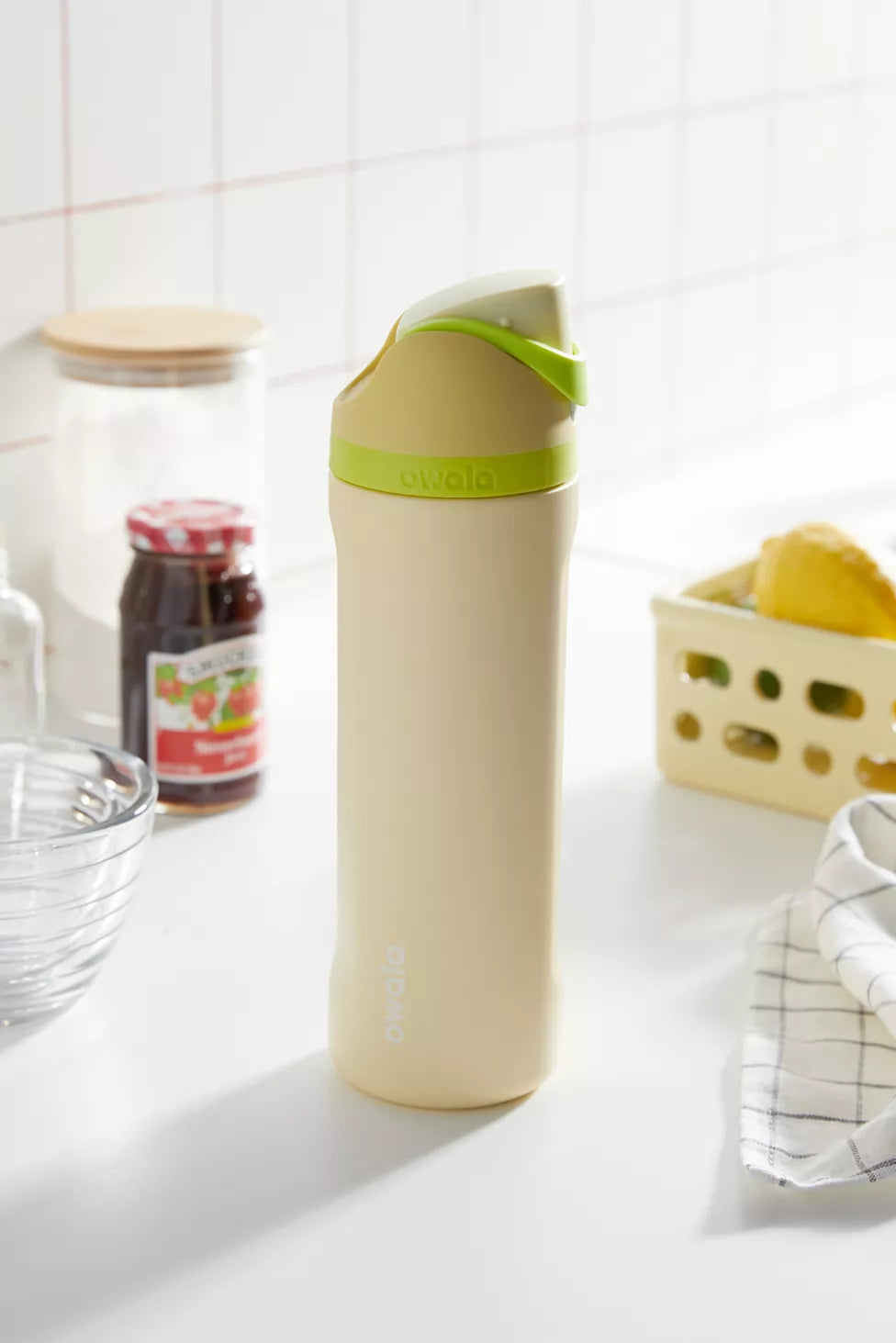 Owala FreeSip Bottle - Main Squeeze