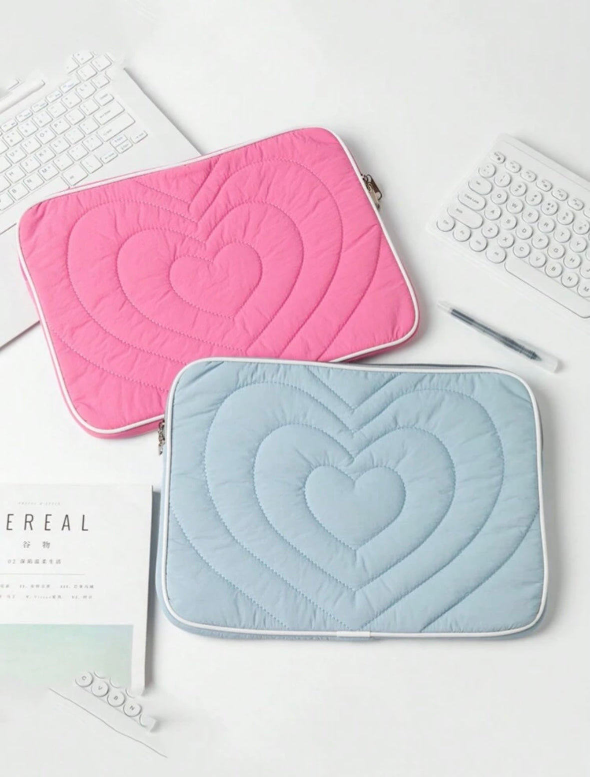 Heart Pattern Tablet/Laptop Bag - Blue