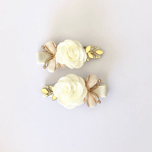 Handmade Hair Clips - Flower (Off-White)